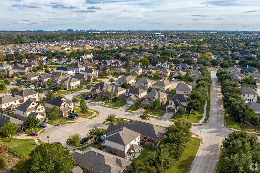 About Bear Creek Schools, Demographics, Things to Do