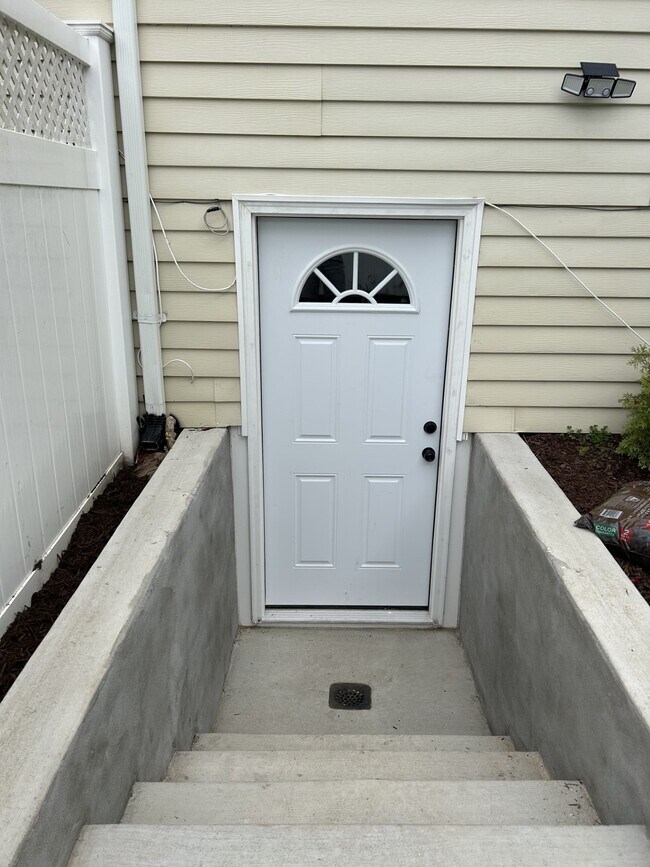 47 Sequoia Dr unit A, Coram, NY 11727 - photo 5