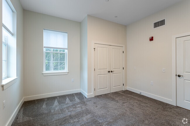 1BR, 1BA - 565SF - ADA Accessible - Bedroom