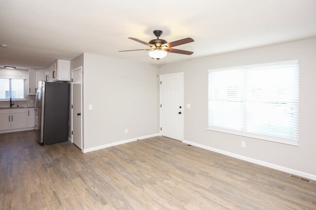 7 Windstream Ct, Saint Peters, MO 63376 - photo 6