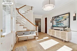 142 Bull Path, East Hampton, NY 11937