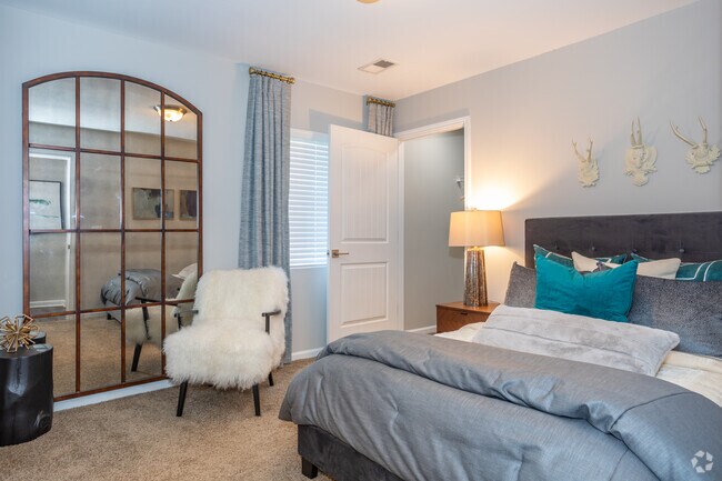 Featherstone Village, Durham, NC 27703 - photo 7