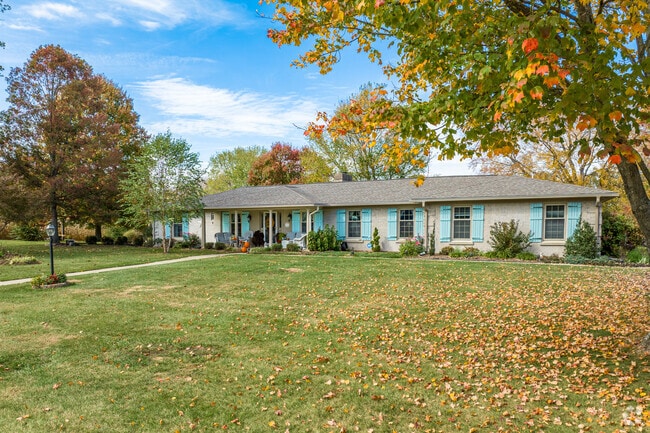 Many homes in Yarnallton are ranch and colonial style.
