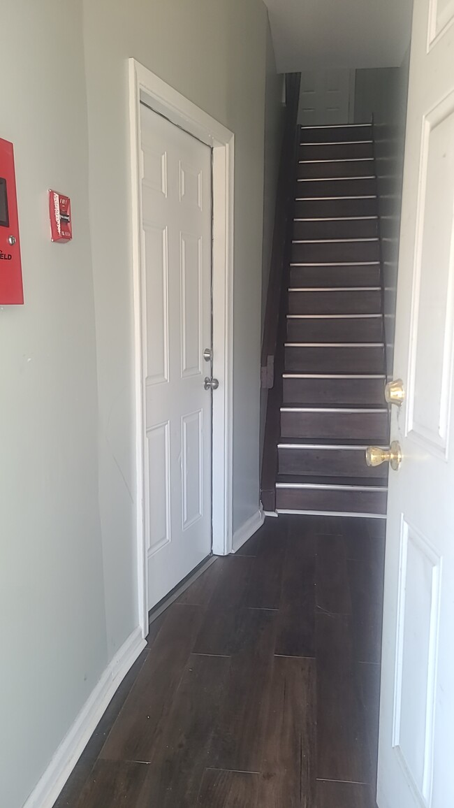 1244 N 55th St Unit Two Bedroom Unit 1 Apt, Philadelphia, PA 19131