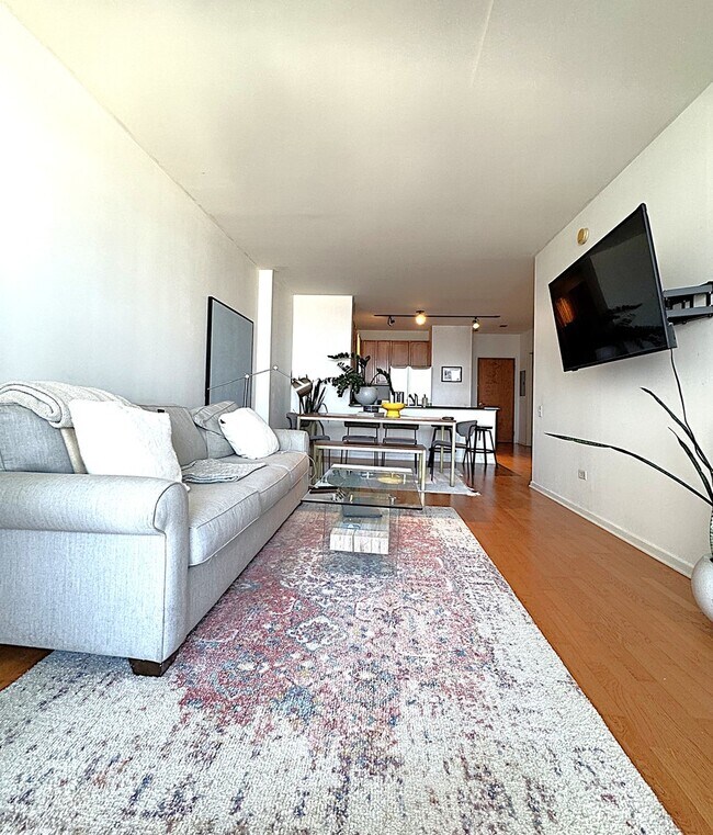 The Edge Lofts and Tower unit 1409, Chicago, IL 60661 - photo 3