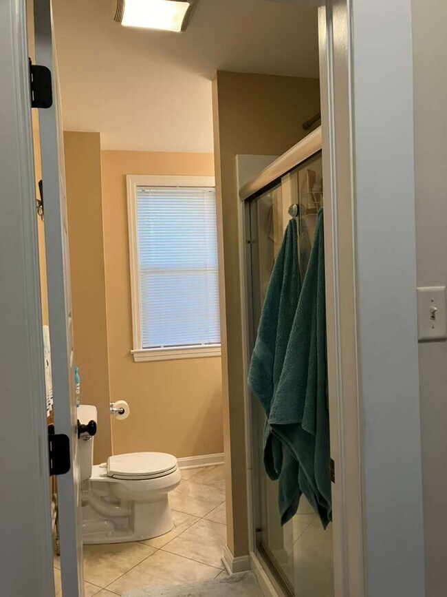 1121 Hamilton Blvd unit 2, Hagerstown, MD 21742 - photo 2