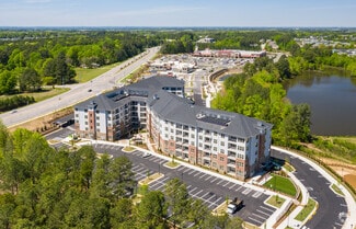 1055 Hatchers Pond Ln, Morrisville, NC 27560