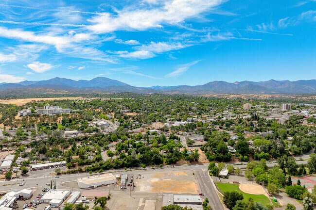 Downtown Redding is a beautiful location with rivers, mountains and nature as its backdrop.