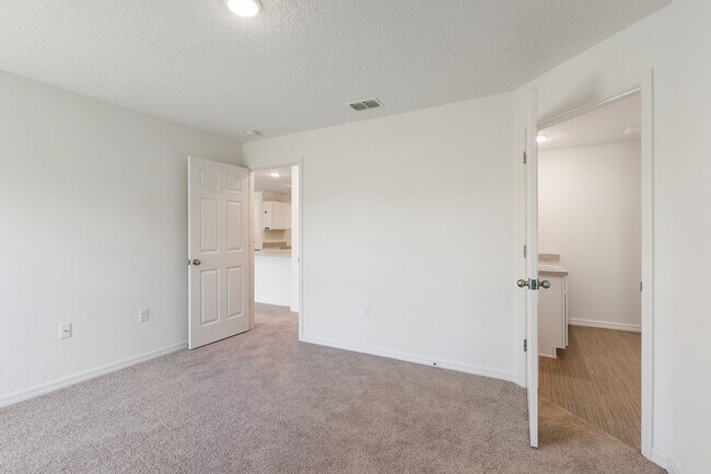 2616 5th St SW, Lehigh Acres, FL 33976 - photo 7