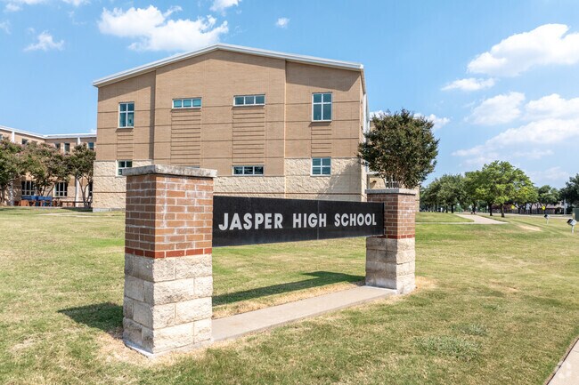 Jasper High School in Plano offers a diverse curriculum and a strong commitment to student success.