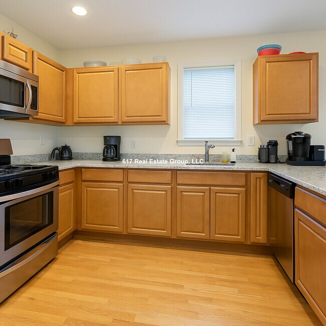 35 Pratt St unit 1, Allston, MA 02134 - photo 3