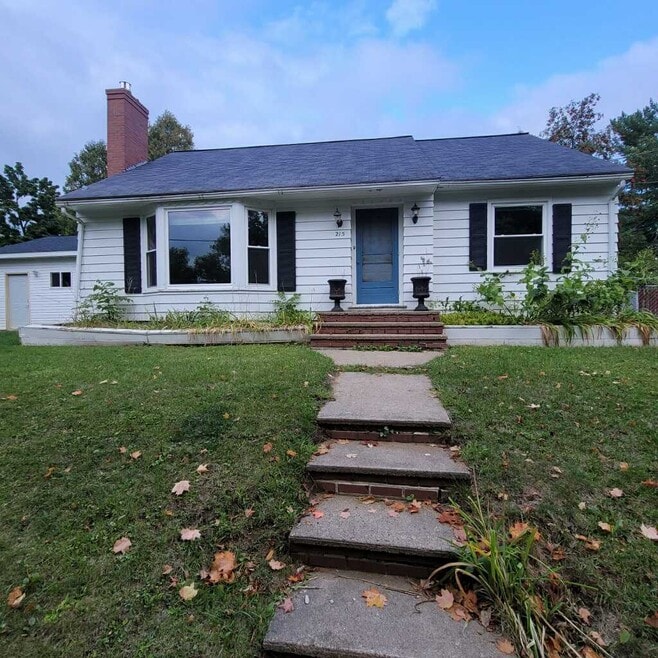 215 N 12th St, Wausau, WI 54403 - photo 1