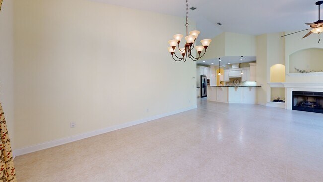 71 N Riverwalk Dr, Palm Coast, FL 32137 - photo 2