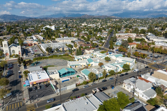 Richard Riordan Primary Center - Aerial 3