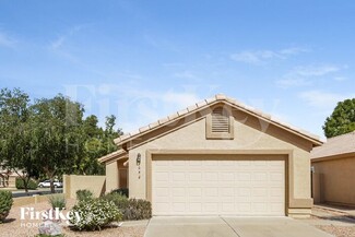 652 W Baylor Ln, Gilbert, AZ 85233
