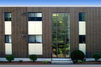 550 Walnut St, Lynn, MA 01905