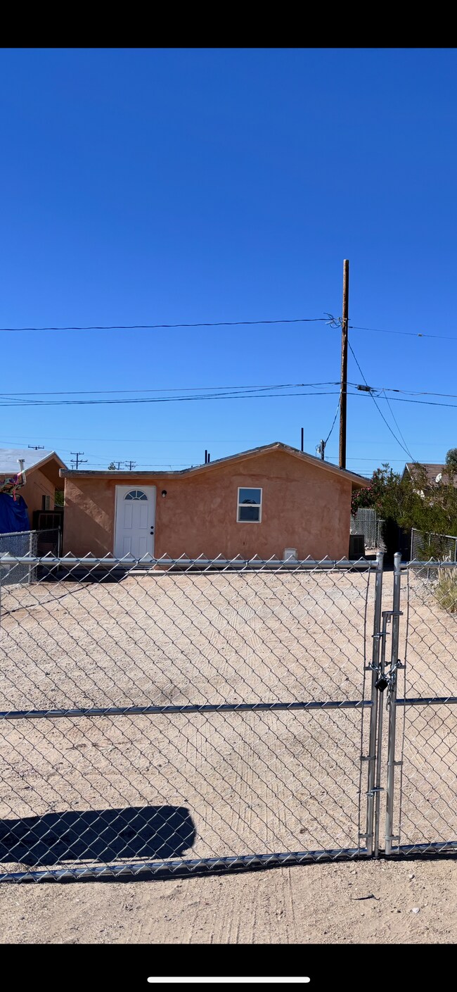 6356 Morongo Rd, Twentynine Palms, CA 92277