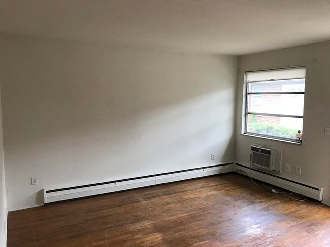 512 Olden Ave unit 2, Arlington Heights, OH 45215 - photo 5