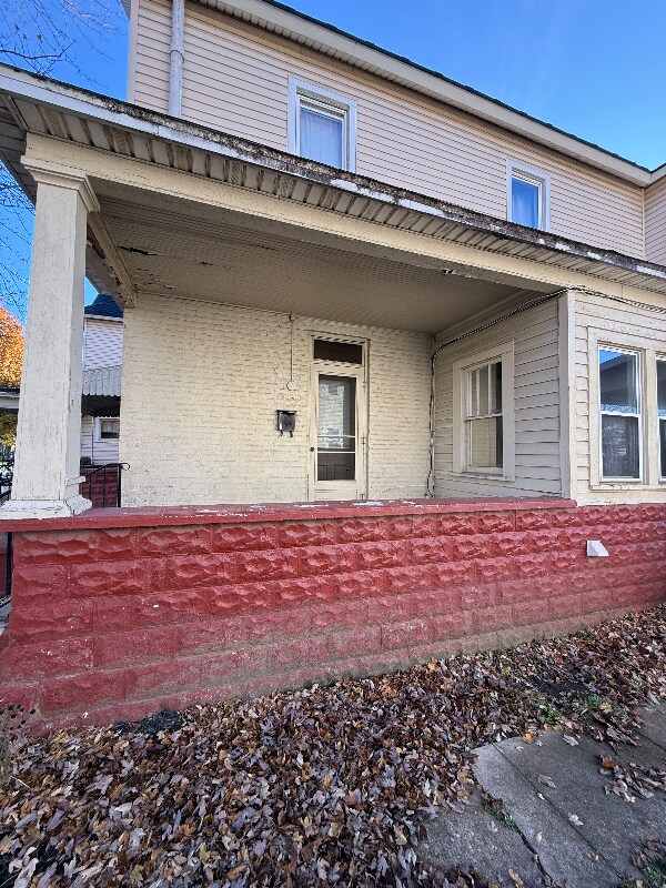 223 Center St unit 1, Findlay, OH 45840 - photo 2