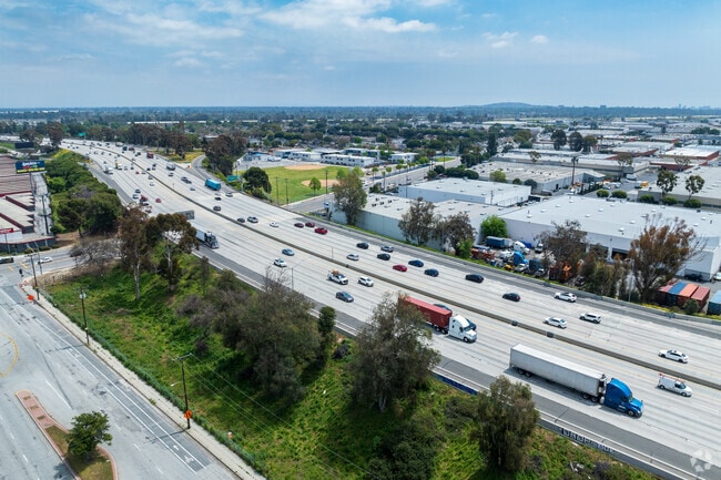 The 91 freeway is convenient to College Square, as is the 710 junction situated just east.