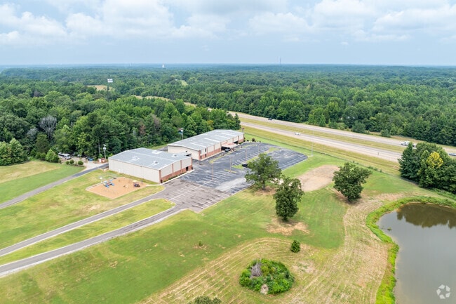 There is ample parking at Friendship Christian Academy in Byhalia.