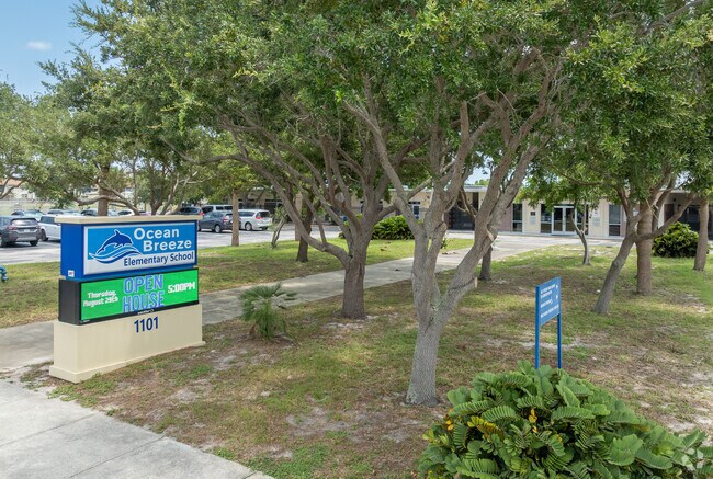 Ocean Breeze Elementary School is located at 1101 Cheyenne Dr, Satellite Beach, FL.