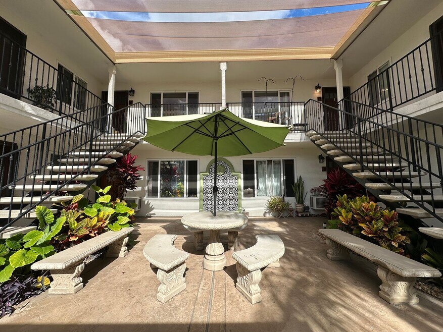 4425 50th St unit 17, San Diego, CA 92115 - photo 1