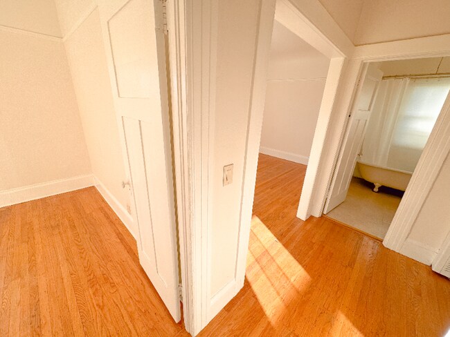 1539 Encinal Ave unit 9, Alameda, CA 94501 - photo 4