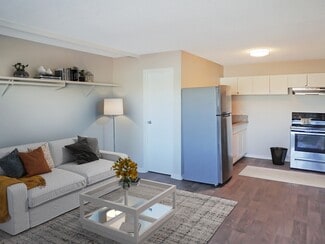 230 N 11th St, Las Vegas, NV 89101