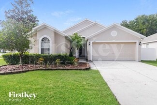 18356 Cypress Bay Pkwy, Land O' Lakes, FL 34638