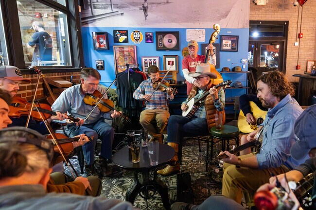 Colonial Heights musicians get together and jam at Yee Haw Brewery.