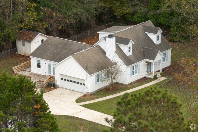 Lake Wildwood is a starter community and a close-knit community for kids