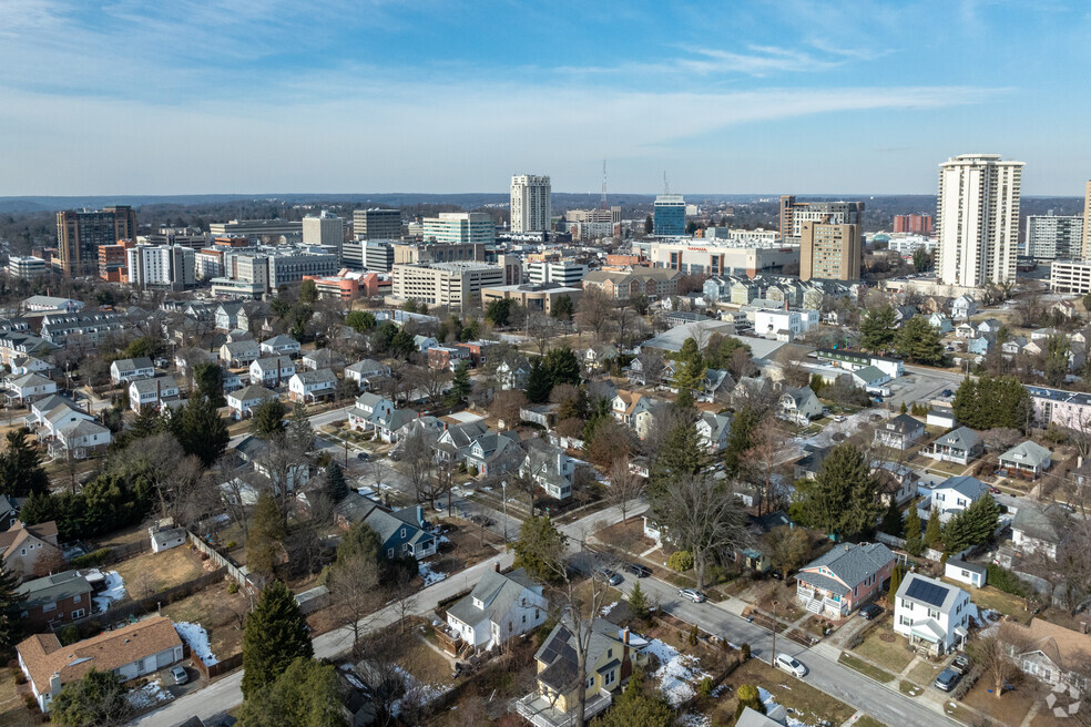 NH_Towson Manor Village_563752_P2_V1_DM_030425