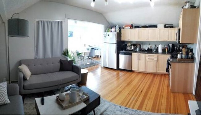 44 Berkeley St unit 3, Somerville, MA 02143 - photo 2