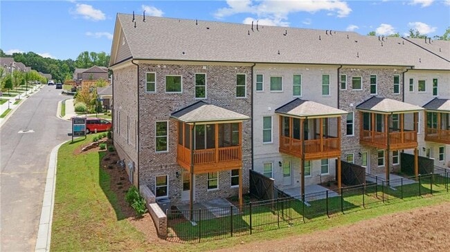 5695 Broad River View, Norcross, GA 30092 - photo 3