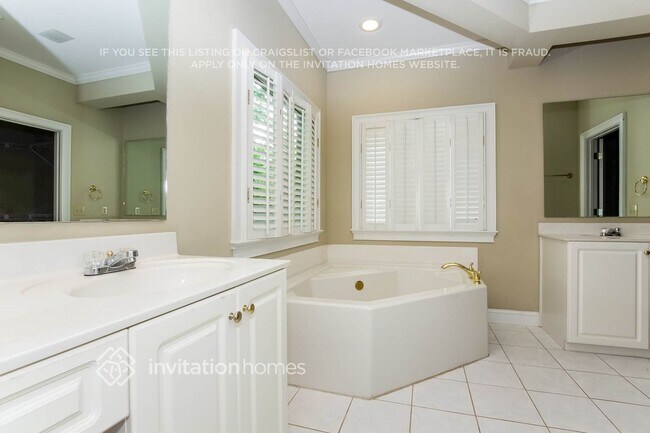 6525 Park Dr S, Charlotte, NC 28210 - photo 7