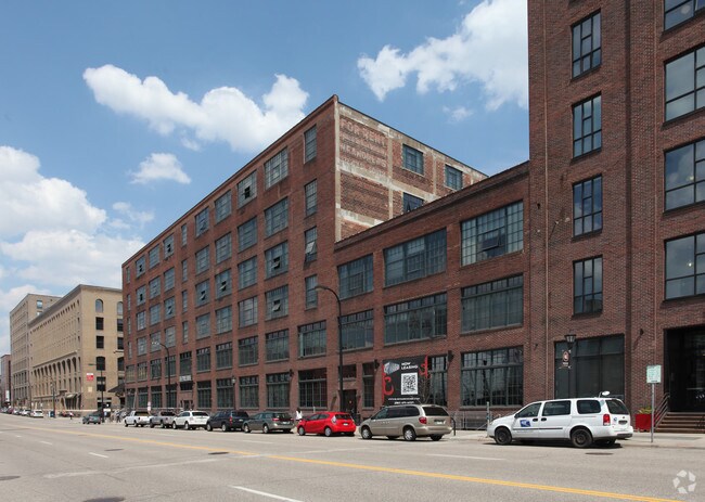 ElseWarehouse in the North Loop, Minneapolis, MN 55401 - photo 3