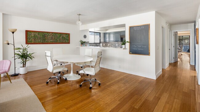 18 N Venice Blvd unit D, Venice, CA 90291 - photo 5