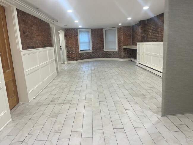 482 Columbus Ave unit 1, Boston, MA 02118 - photo 2