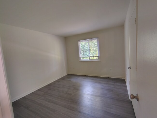600 Reusens Rd unit L130, Lynchburg, VA 24503 - photo 5