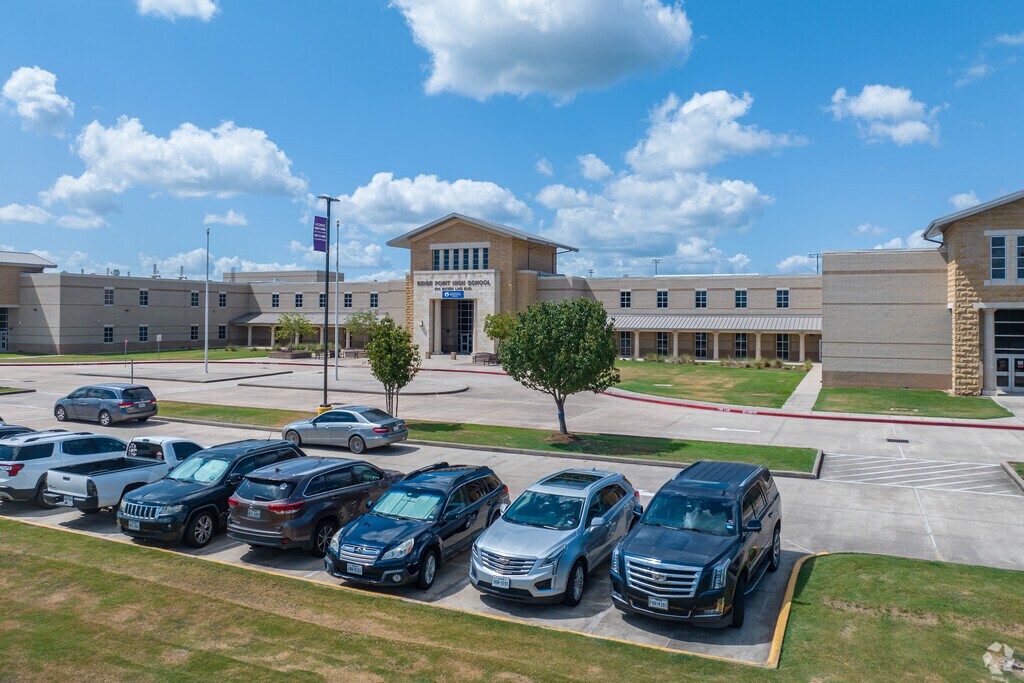 Ridge Point High School, Rankings & Reviews