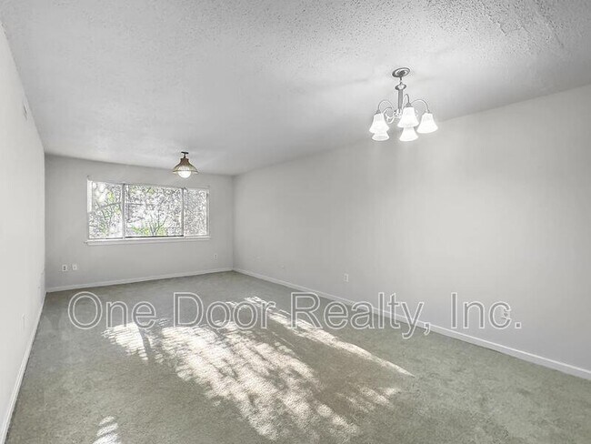 1203 Jamestown Rd unit D1, Williamsburg, VA 23185 - photo 6