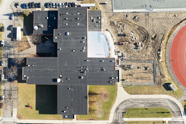 A top down view of Rensselaer Park Elementary School.