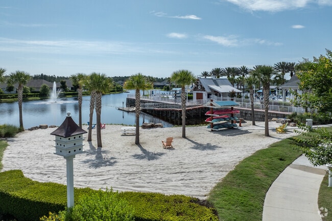 A small beach and a kayak launch are a part of the many amenities in Beacon Lake.