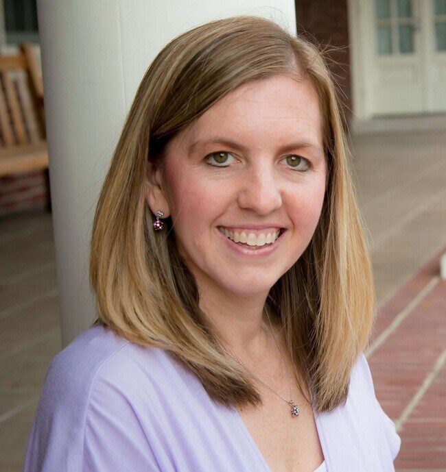 Alison Moss