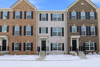 6564 Halsey St, Zionsville, IN 46077