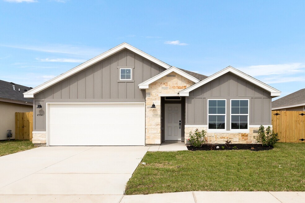 13542 Henri Castro Way, San Antonio, TX 78253 - photo 1