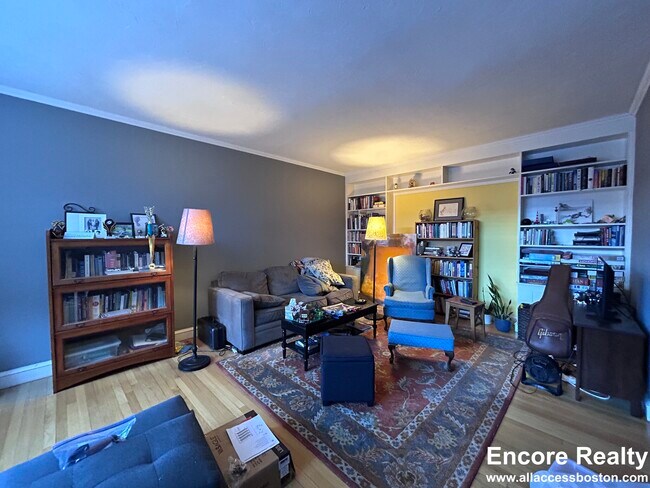 30 Longwood Ave unit 93-5, Brookline, MA 02446 - photo 3