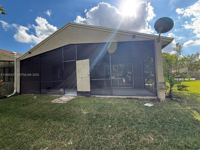 15749 Woodgate Ct, Sunrise, FL 33326 - photo 4