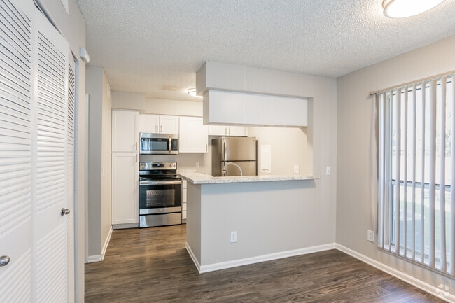 The Timberline - Kitchen